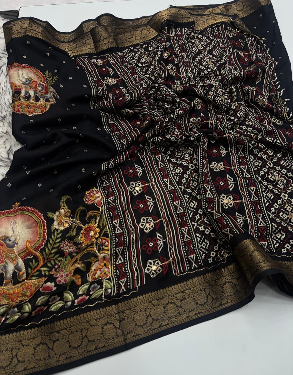 Elegant Printed Marsh Mellow Silk Saree With Mirror & Aari Work