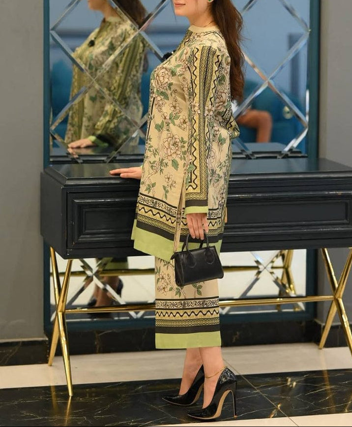 Stylish Muslin Digital Print Kurta Palazzo Set