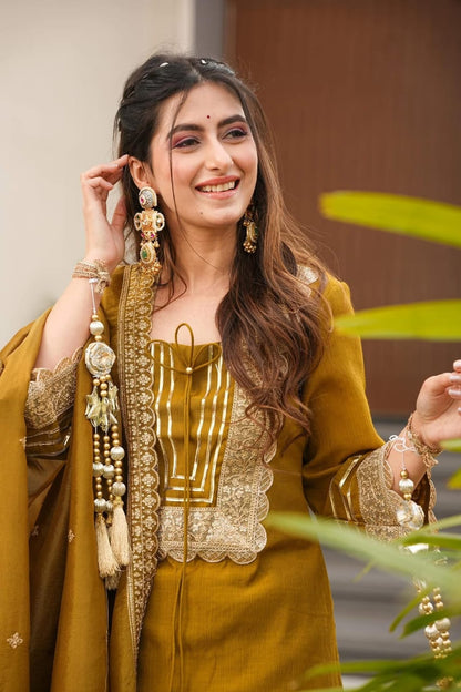 Exotic Yellow Chinon Palazzo Set