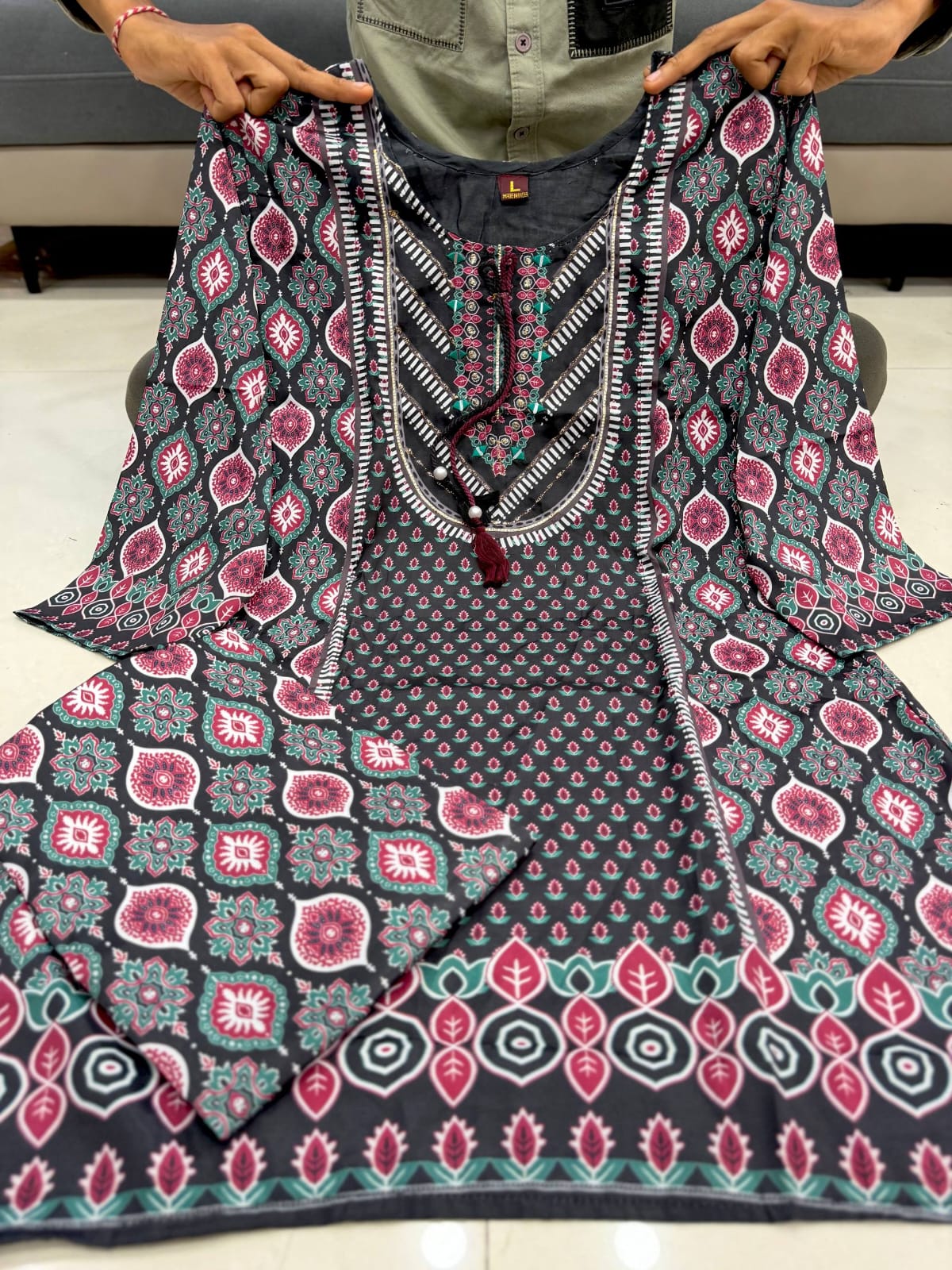 Stylish Designer Crêpe Co-ord Set