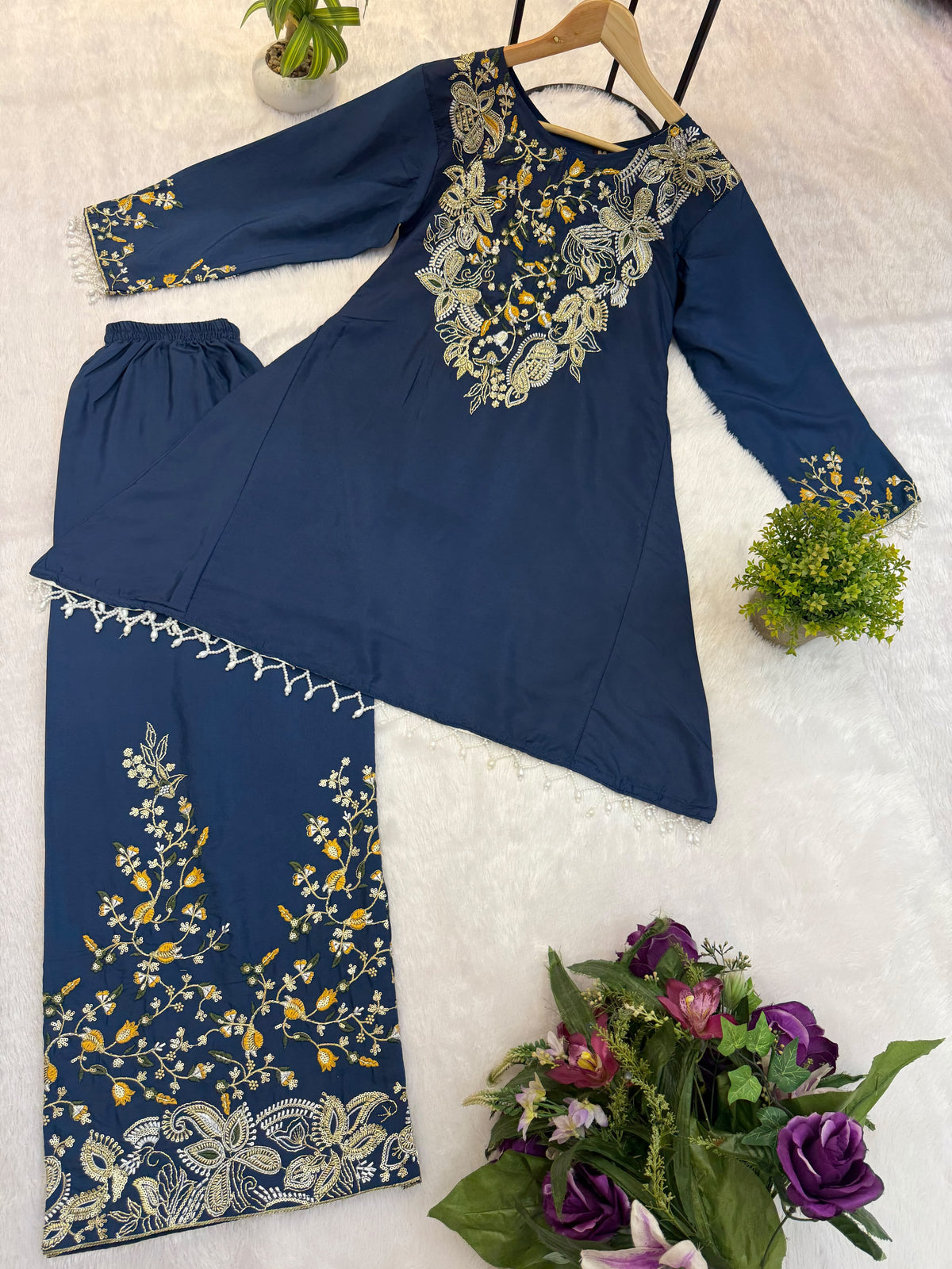 Stylish Blue Embroidered 2-piece Set With Cut Dana Work