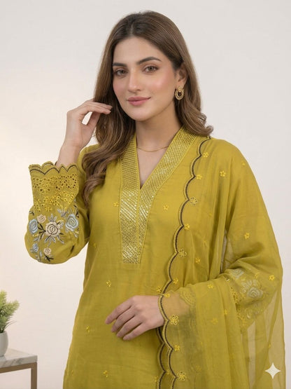 Elegant Embroidered Mal Chanderi Kurta Set
