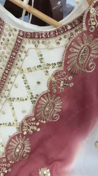 Stunning Dual-tone Georgette Set