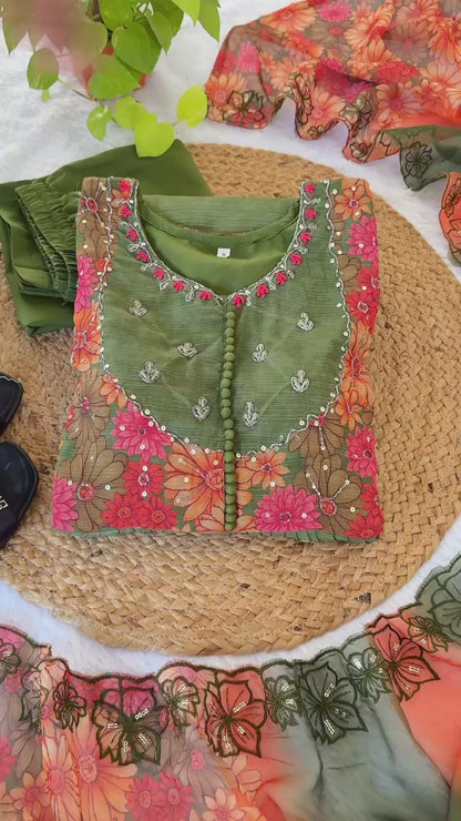 Graceful Gown Set With Handwork